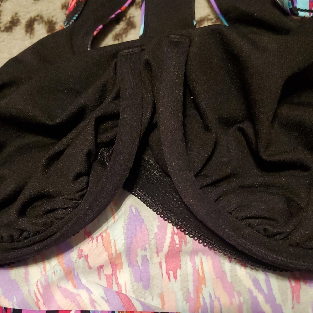 Multicolor Patterned Tankini Set - Picture 9 of 10